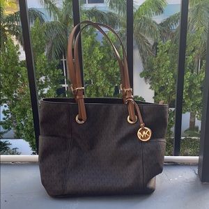 Michael Kors purse